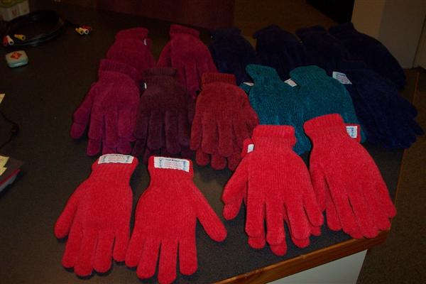 weighted chenille gloves